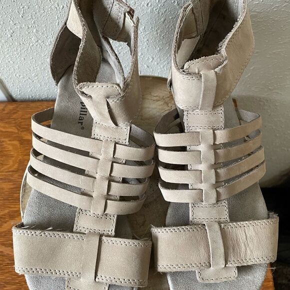 Caterpillar Gladiator Sandals Size 8 EUC - Picture 2 of 7
